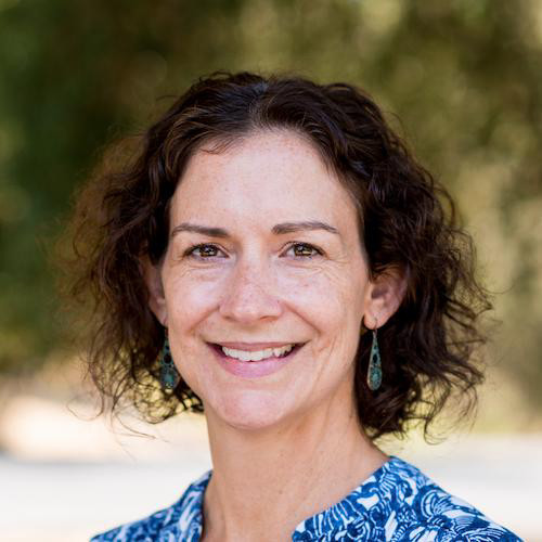 Elizabeth Lonsdorf Headshot